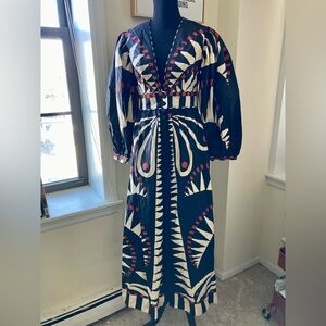 FARM Rio Black and White Patterned Long Sleeve Dress